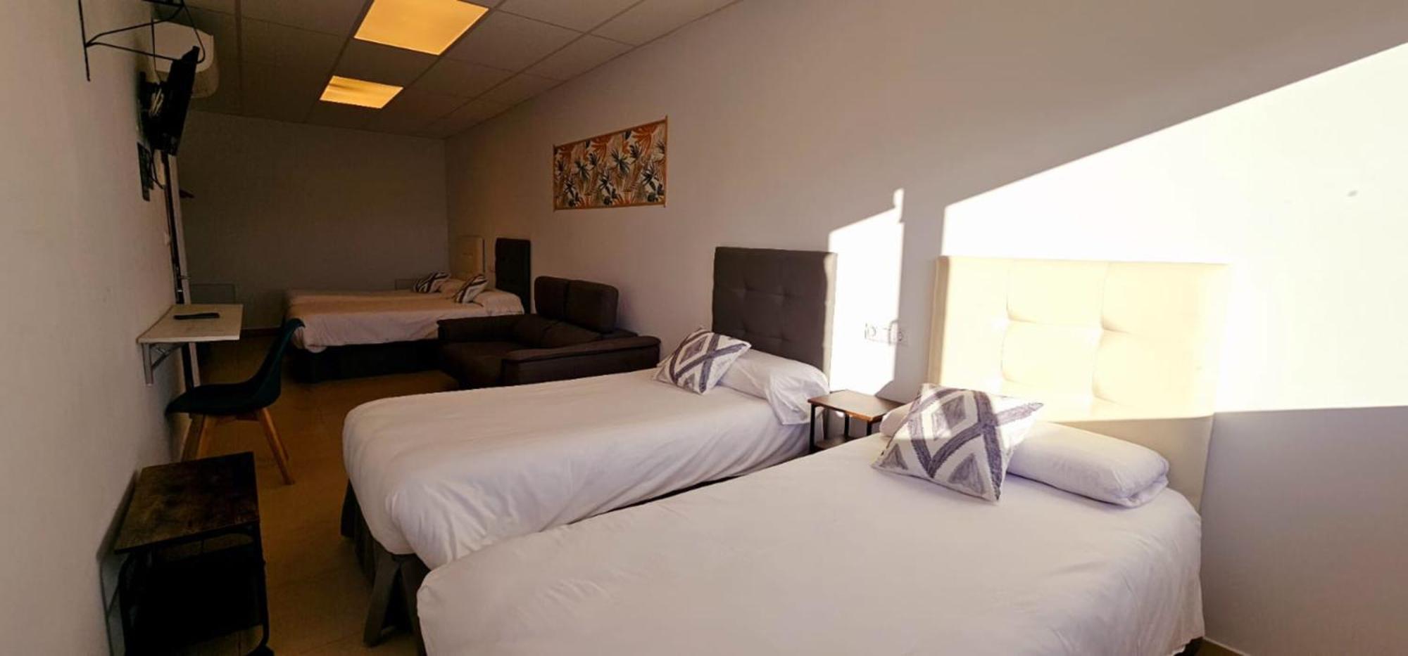 Hotel Artxanda Bilbao, Parking Gratuito En El Exterior Junto Al Hotel (Adults Only) Ngoại thất bức ảnh