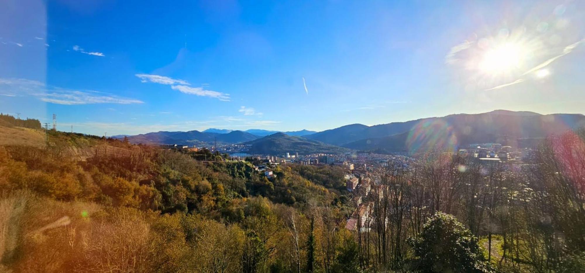 Hotel Artxanda Bilbao, Parking Gratuito En El Exterior Junto Al Hotel (Adults Only) Ngoại thất bức ảnh