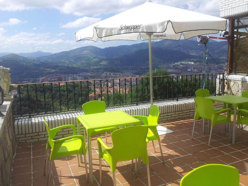 Hotel Artxanda Bilbao, Parking Gratuito En El Exterior Junto Al Hotel (Adults Only) Ngoại thất bức ảnh