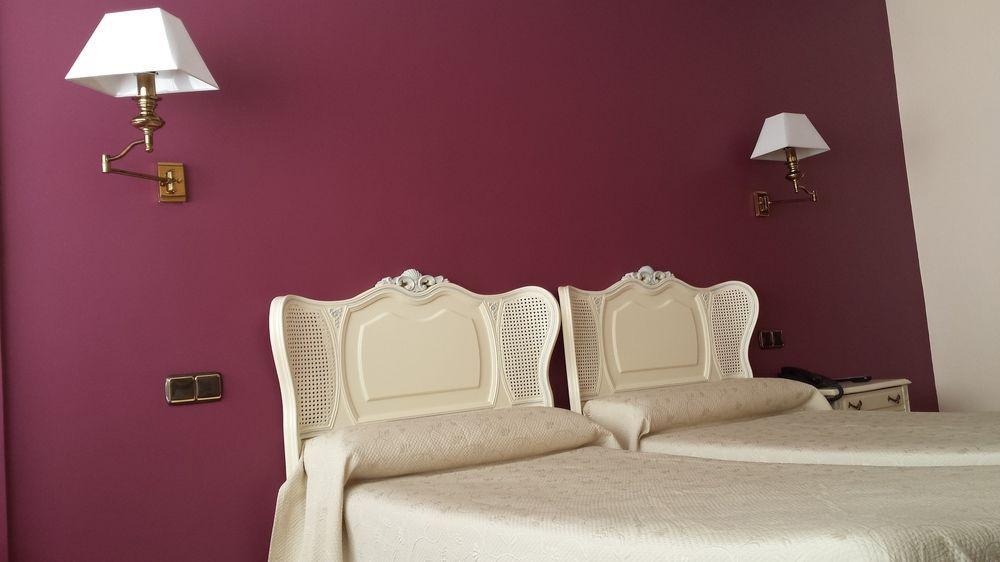 Hotel Artxanda Bilbao, Parking Gratuito En El Exterior Junto Al Hotel (Adults Only) Ngoại thất bức ảnh